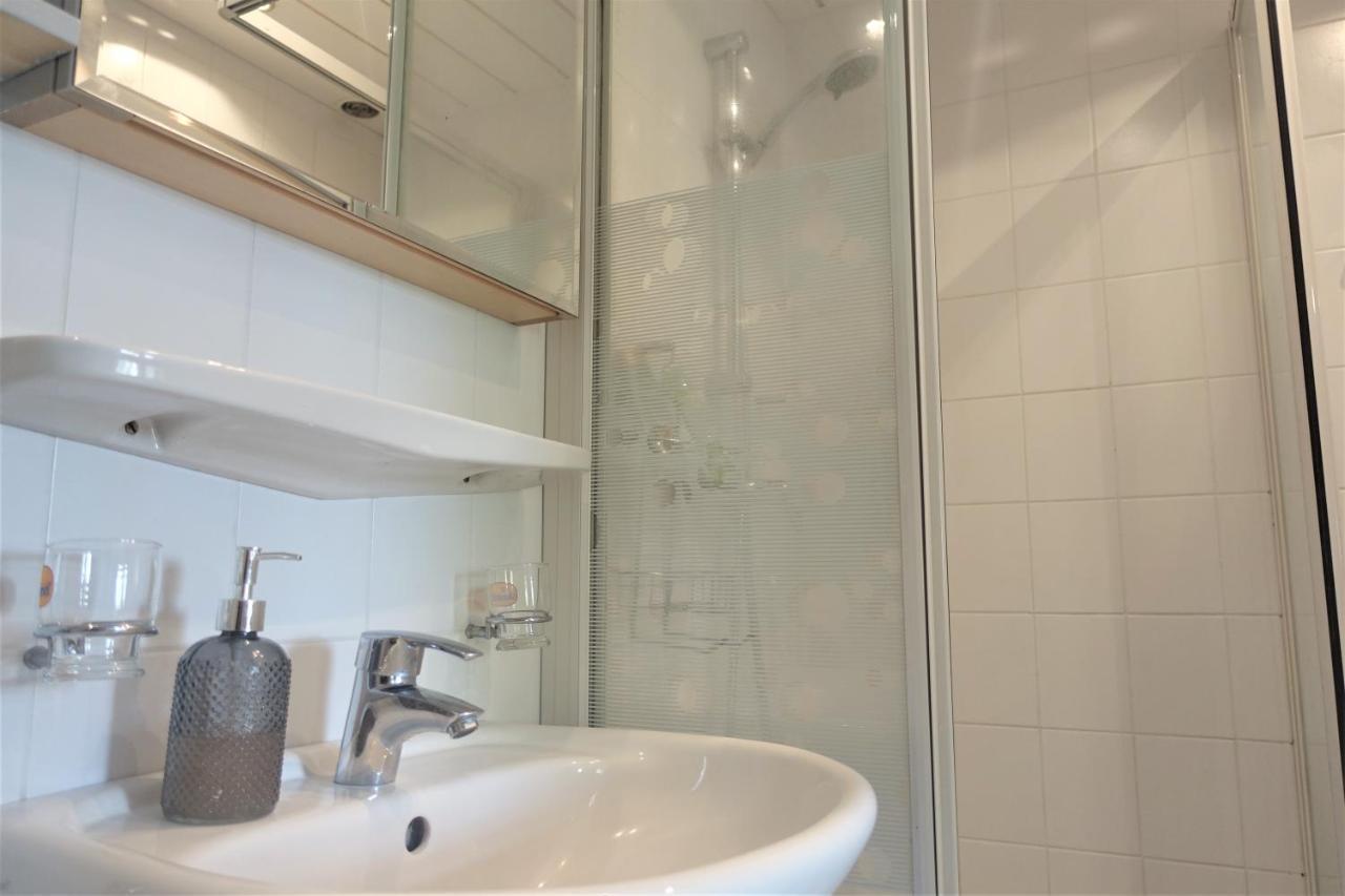 Bed and Breakfast De Aardigeyt Гитхорн Экстерьер фото